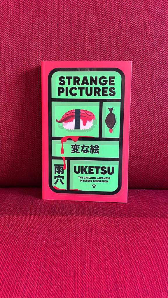 Strange Pictures by Uketsu