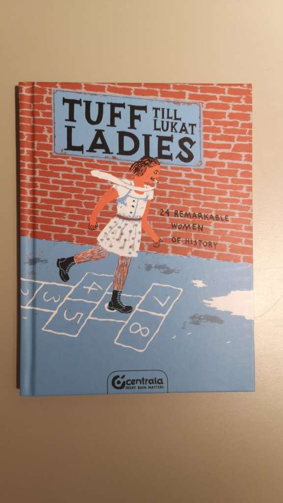 Tuff Ladies by Till Lukat