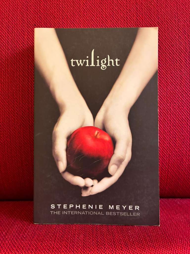 Twilight by Stephenie Meyer