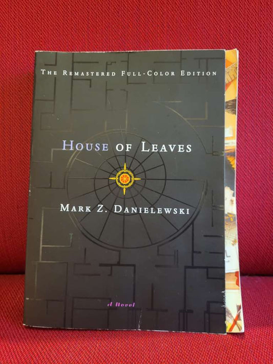 House of Leaves by Mark Z. Danielewski