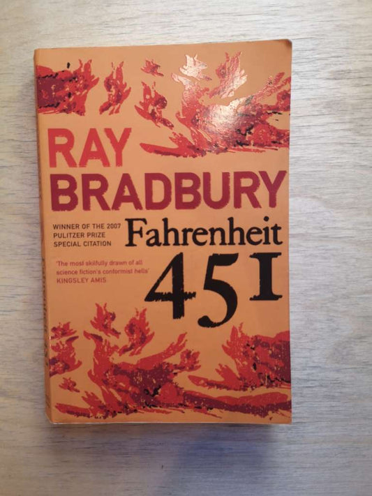 Fahrenheit 451  By Ray Bradbury