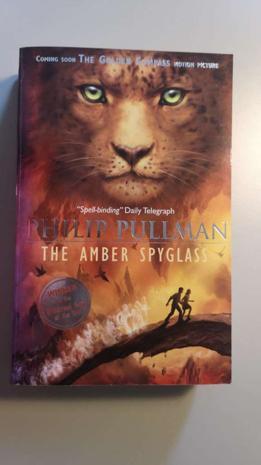 The Amber Spyglass by Philip Pullman